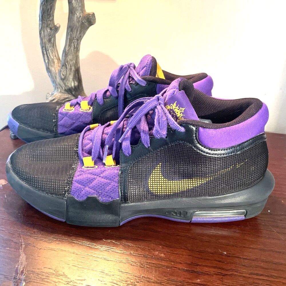 Nike LeBron Witness VIII 8 Lakers Black Purple FB2239 001 Men's - Size 12